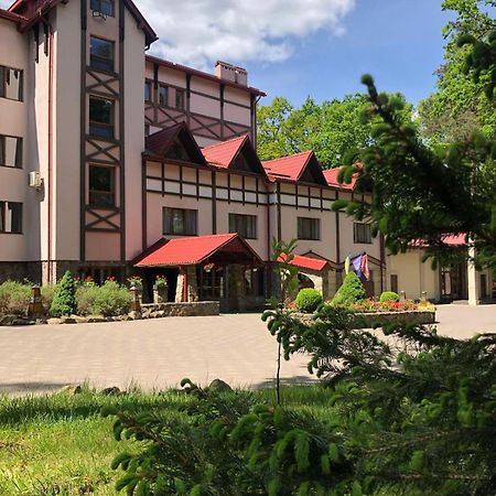 Sherwood Hotel Dolgomostiska Esterno foto