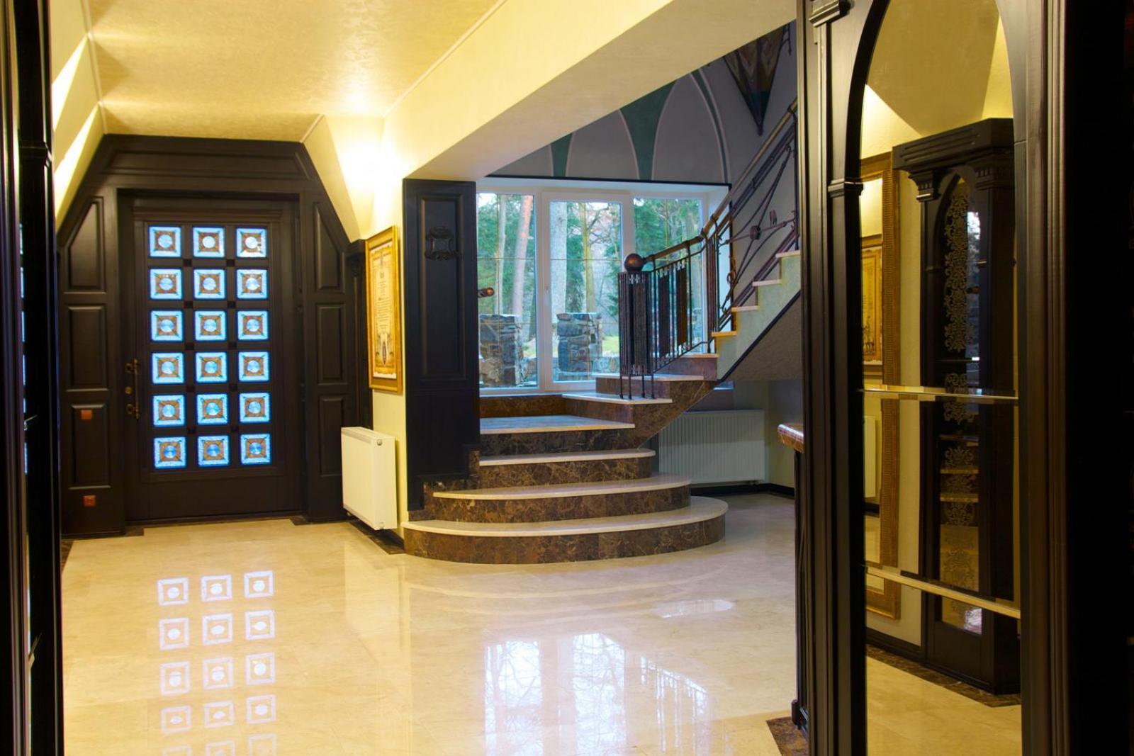 Sherwood Hotel Dolgomostiska Esterno foto